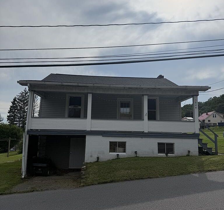 1st image of 5804 Newtown Ave