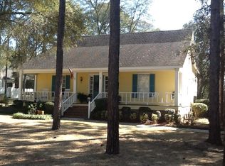 1457 S River Oaks Dr, Blackshear, GA 31516