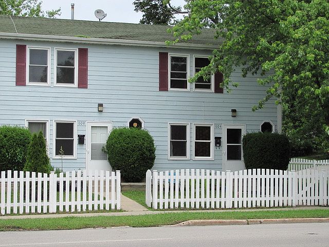 1st image of 608 Grand Ave
