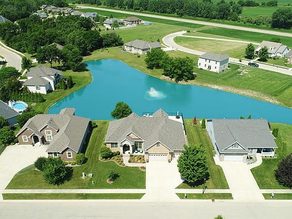 2nd image of 2009 Eastlake Dr