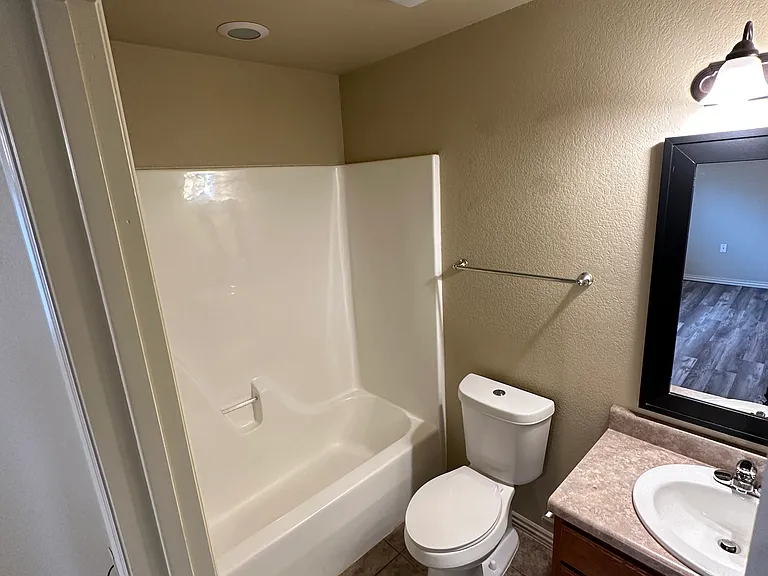 3449 W Chevaux Dr — Photo 5