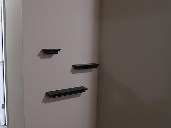 5th image of 21 McKinley Dr