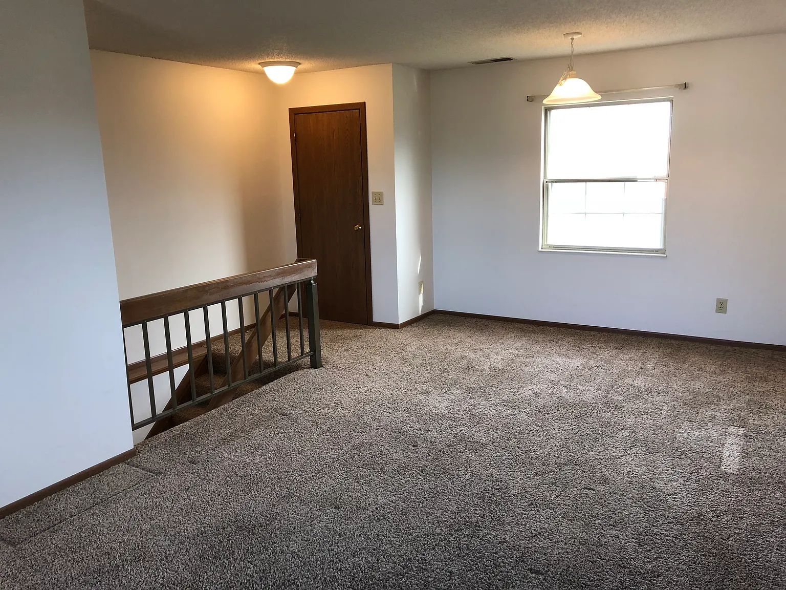 Summit Station Apartments — Photo 2