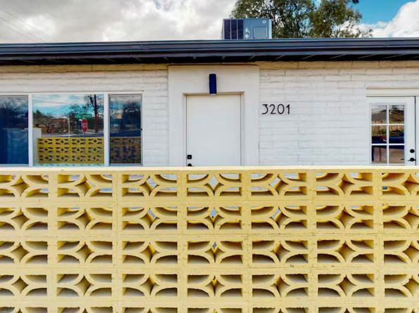 (undisclosed Address)