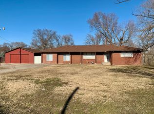 5762 N Armstrong St, Wichita, KS 67204