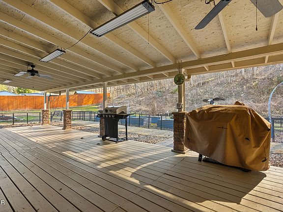 9th image of this home