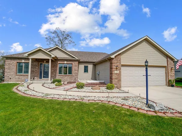 129 N Lexington Dr, Columbia City, IN 46725