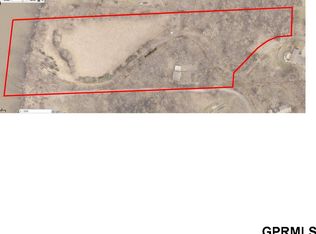21947 Rustic Ridge Rd, Elkhorn, NE 68022