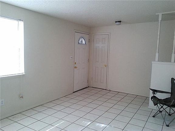 5th image of 2218 Cumbre Negra St #2218