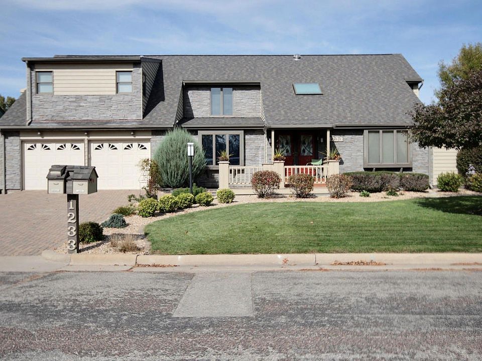 1st image of 1233 Lauderdale Pl