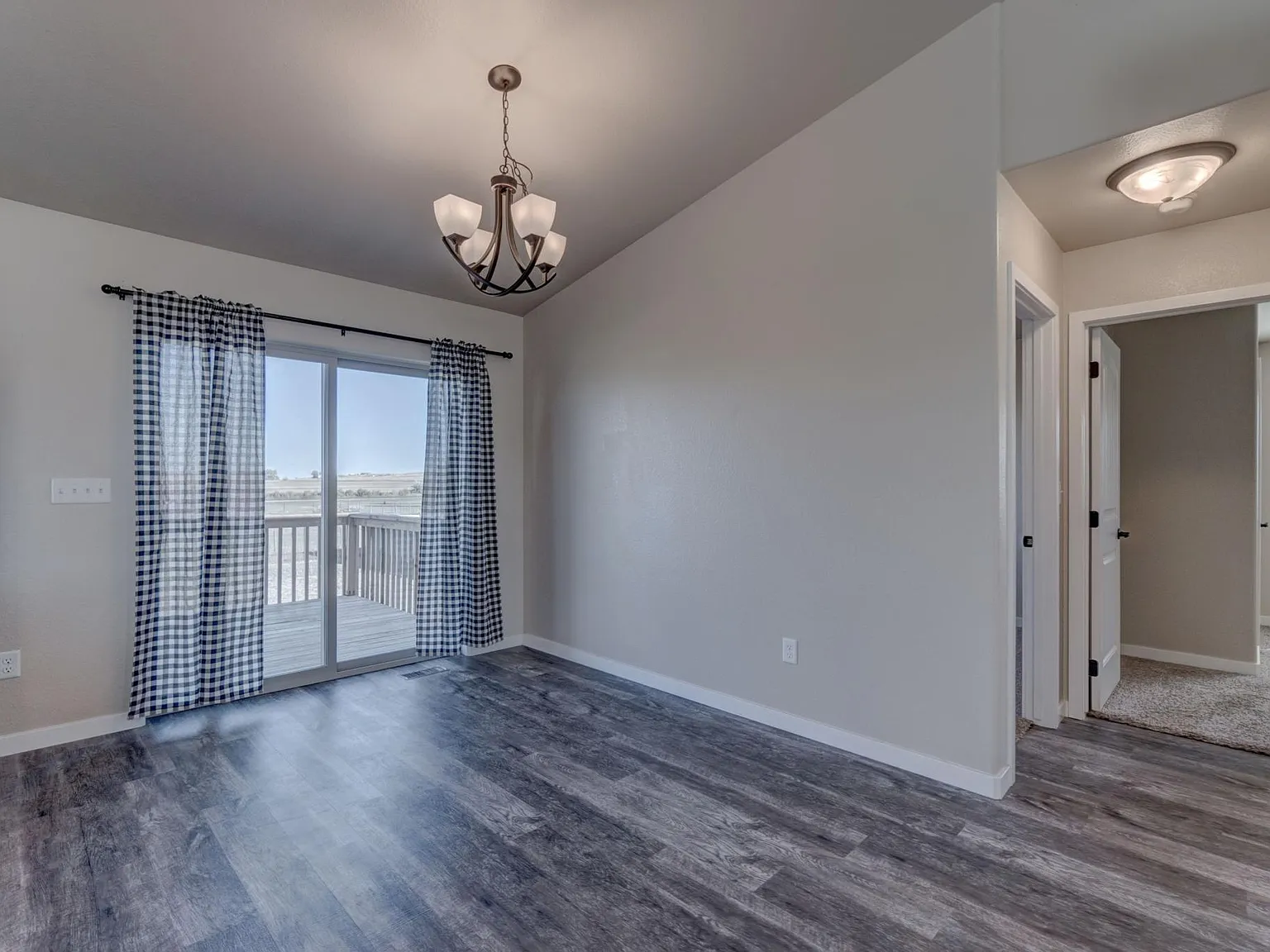6558 Abelia St — Photo 2