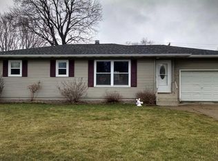 616 S 4th St, La Crescent, MN 55947