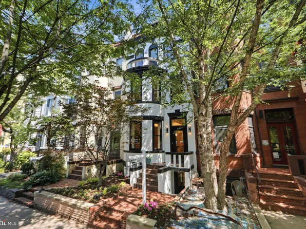 1933 Calvert St NW, Washington, DC 20009