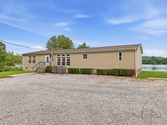 5th image of 616 Layman Cir
