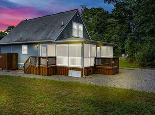 545 Chesapeake Beach Rd, Reedville, VA 22539