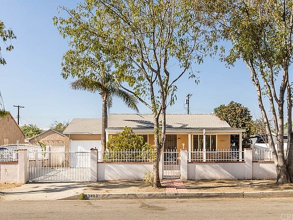 2nd image of 13483 Kagel Canyon St