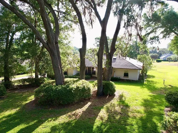 8985 SW 196th Terrace Rd, Dunnellon, FL 34432