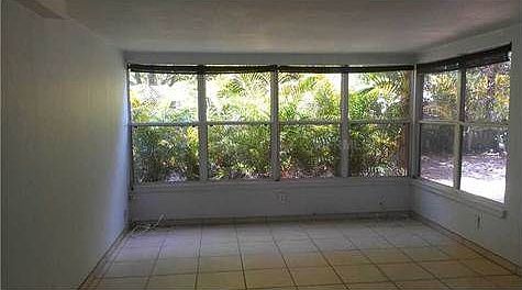 2nd image of 6850 Meadowlawn Dr N