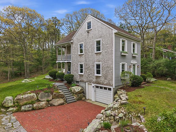 4th image of 55 Ridgeview Drive