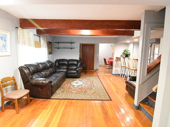 4th image of 35489 N Sheridan Dr