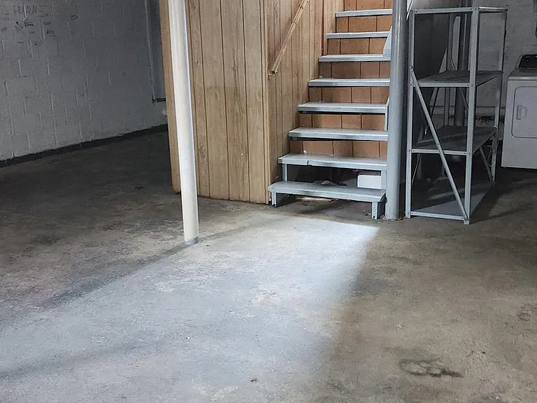 225 Deptford Rd — Photo 18