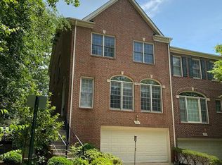 2701 Chanbourne Way, Vienna, VA 22181