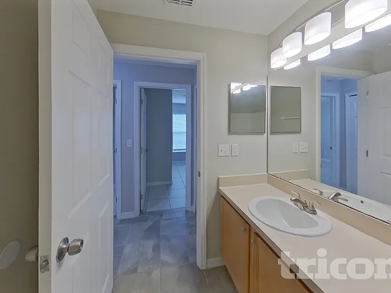 302 Anorak St — Photo 15