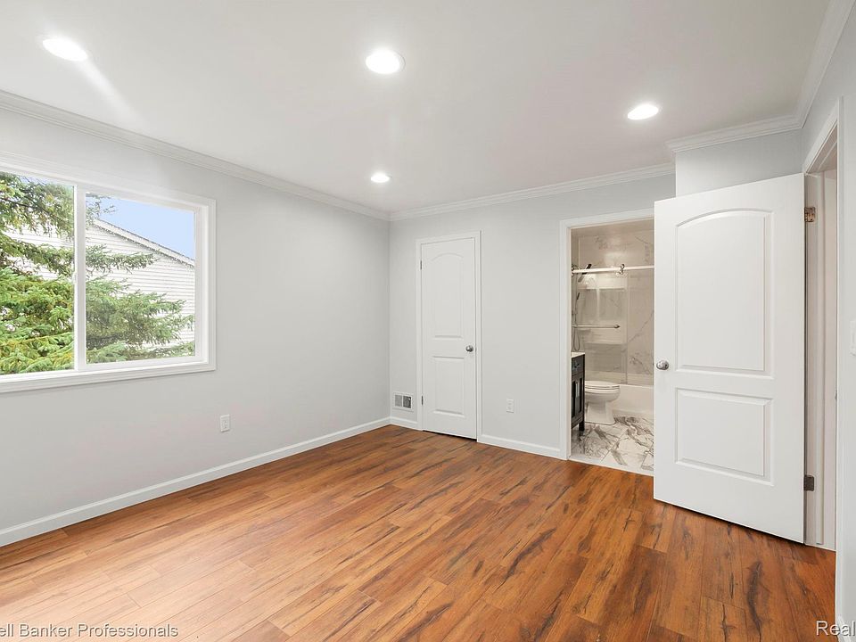 2838 Roundtree Dr, photo 28