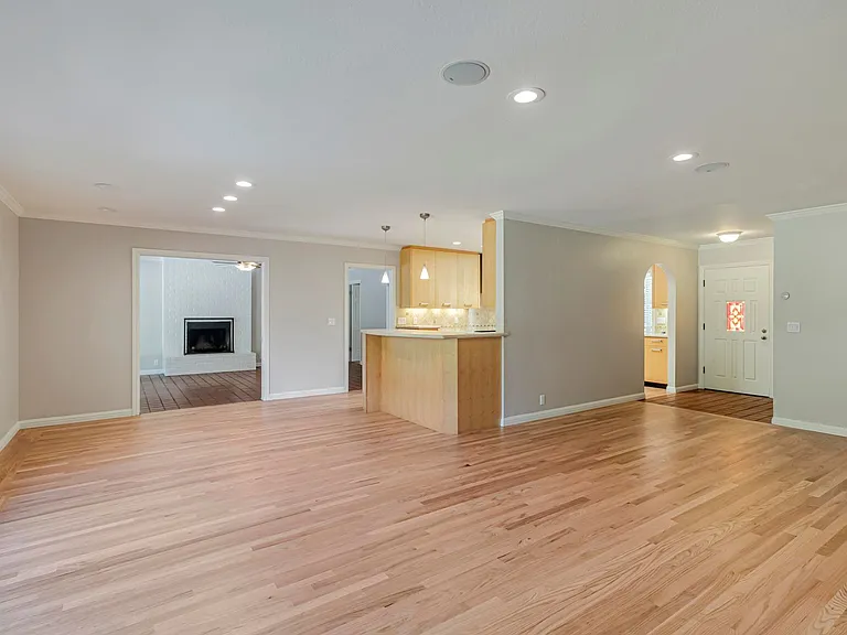 2141 Deodara Dr — Photo 1