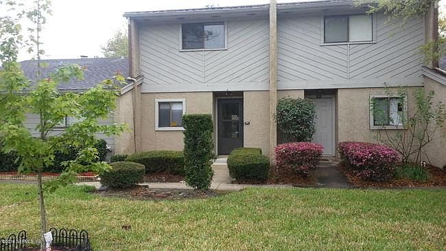 2nd image of 3801 Crown Point Rd Unit 1201