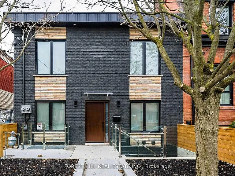 63 Argyle St #1 — Photo 1