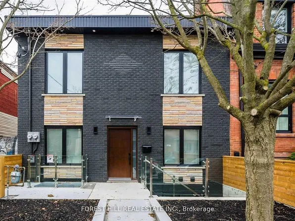 63 Argyle St #1, Toronto, ON M6J 1N8