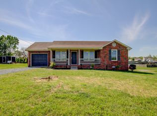 3704 Oakland Rd, Clarksville, TN 37040