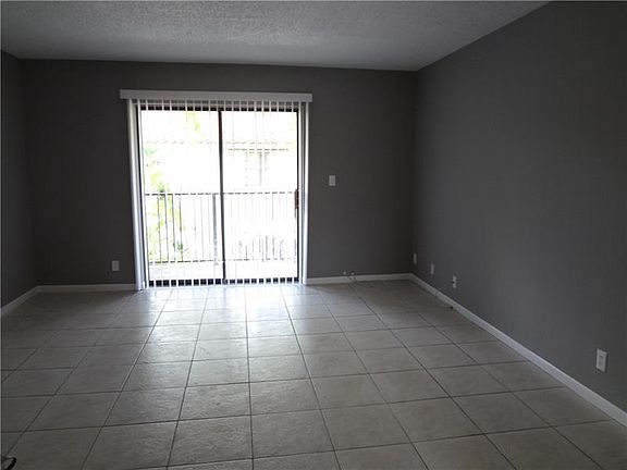 2nd image of 11603 NW 35th Ct