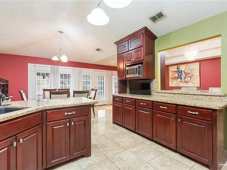 1801 Crown Pointe Blvd — Photo 7