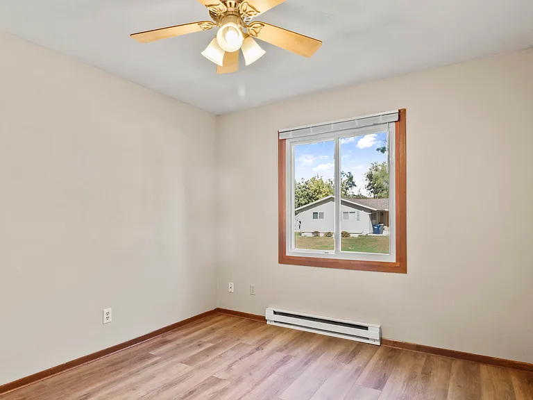114 W Grant St #2 — Photo 20