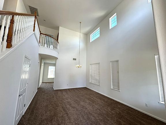 3rd image of 2341 Mariner Way