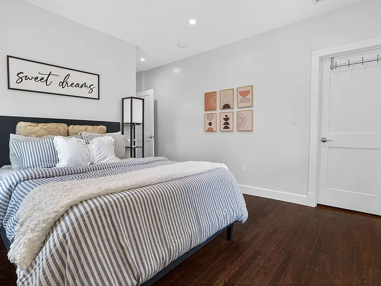 319 Forest Hills St #2 — Photo 18