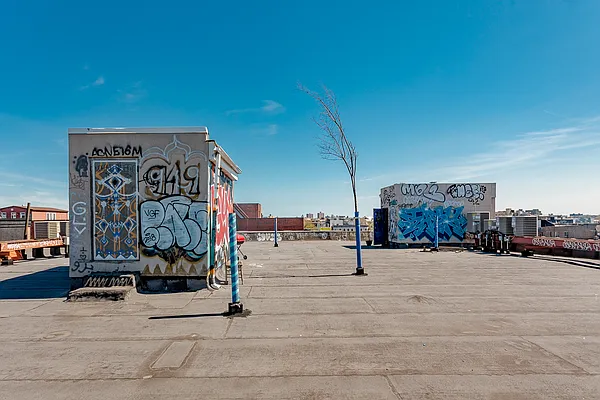 Rented by MySpaceNYC | media 13