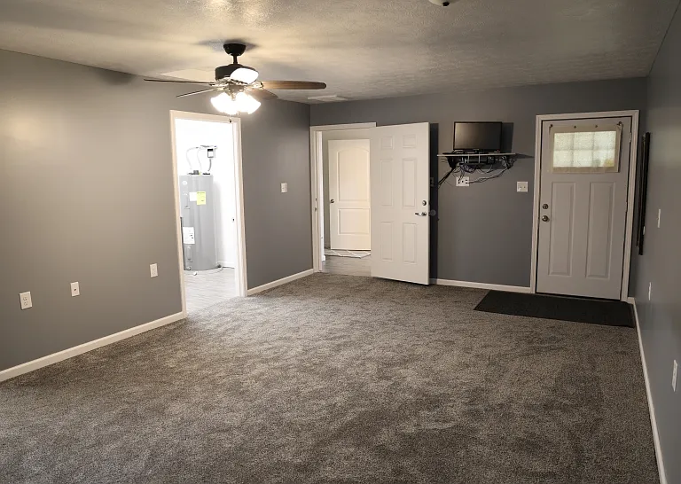 119 S Cottonwood Dr — Photo 8