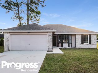 3877 Star Leaf Rd, Jacksonville, FL 32210