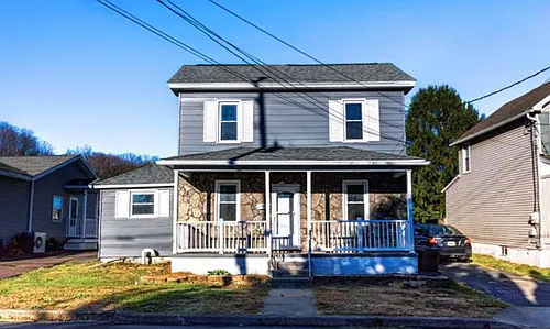 137 William St Photo 1
