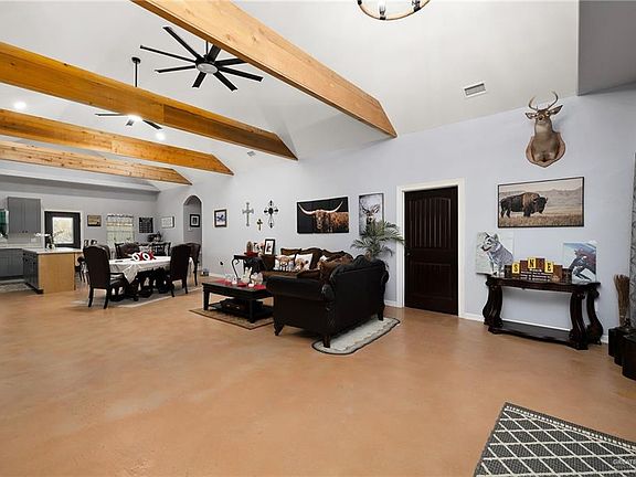 5th image of 2991 N Us Highway 83