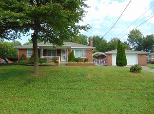 4405 Leeds Rd, Shively, KY 40216
