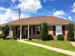 21521 Shadowbrook St, Robertsdale, AL 36567
