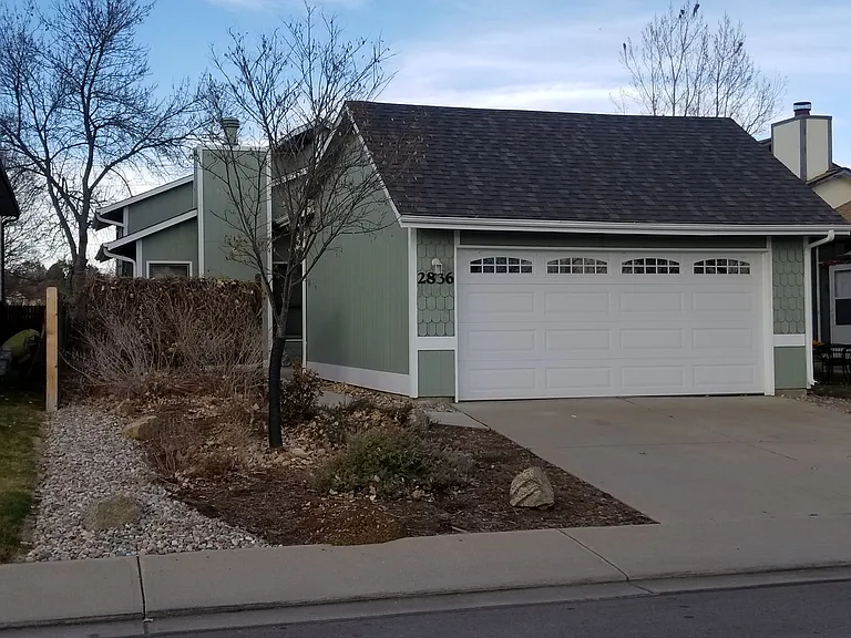 2836 Troxell Ave — Photo 10