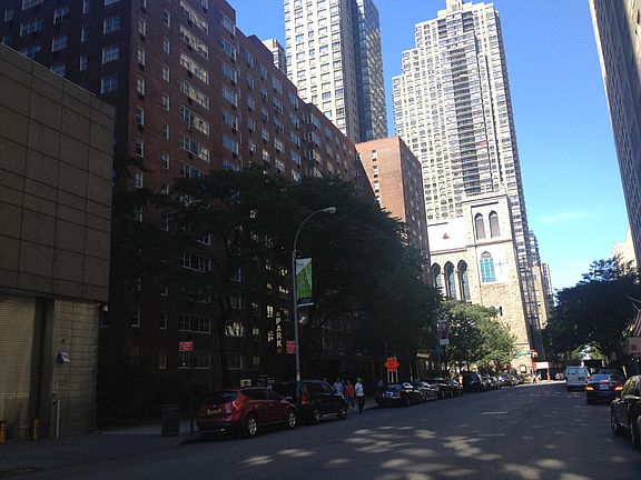 3rd image of 345 W 58th St APT 14F