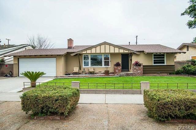 1st image of 2814 W Stonybrook Dr