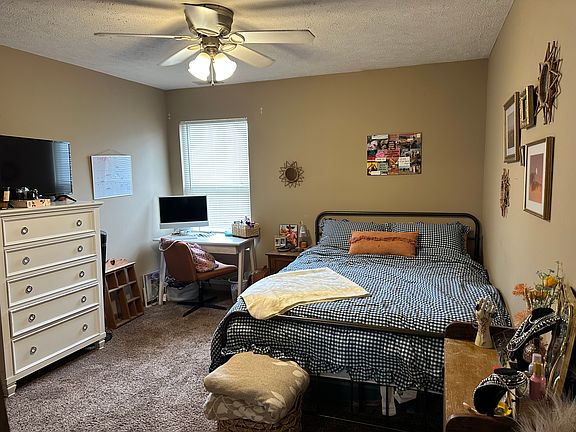 5th image of 512 Brookmont Dr