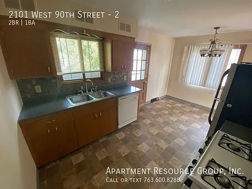 2101 W 90th St #2 Photo 1